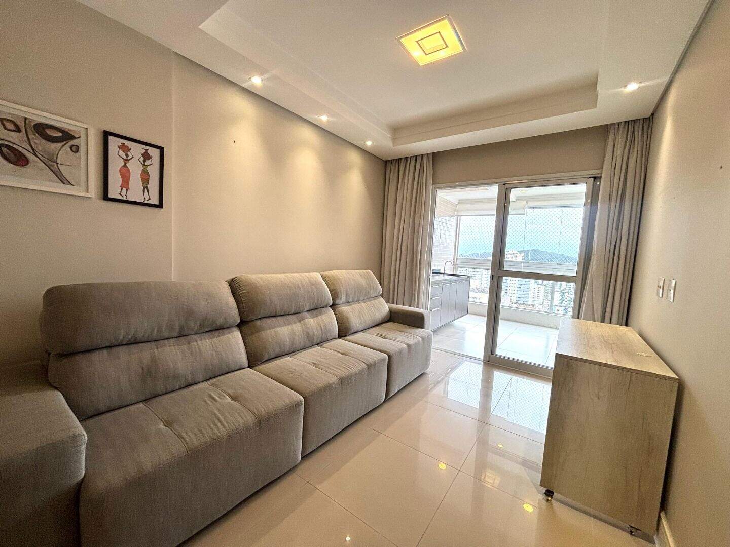 Apartamento à venda no Canto do Forte: 