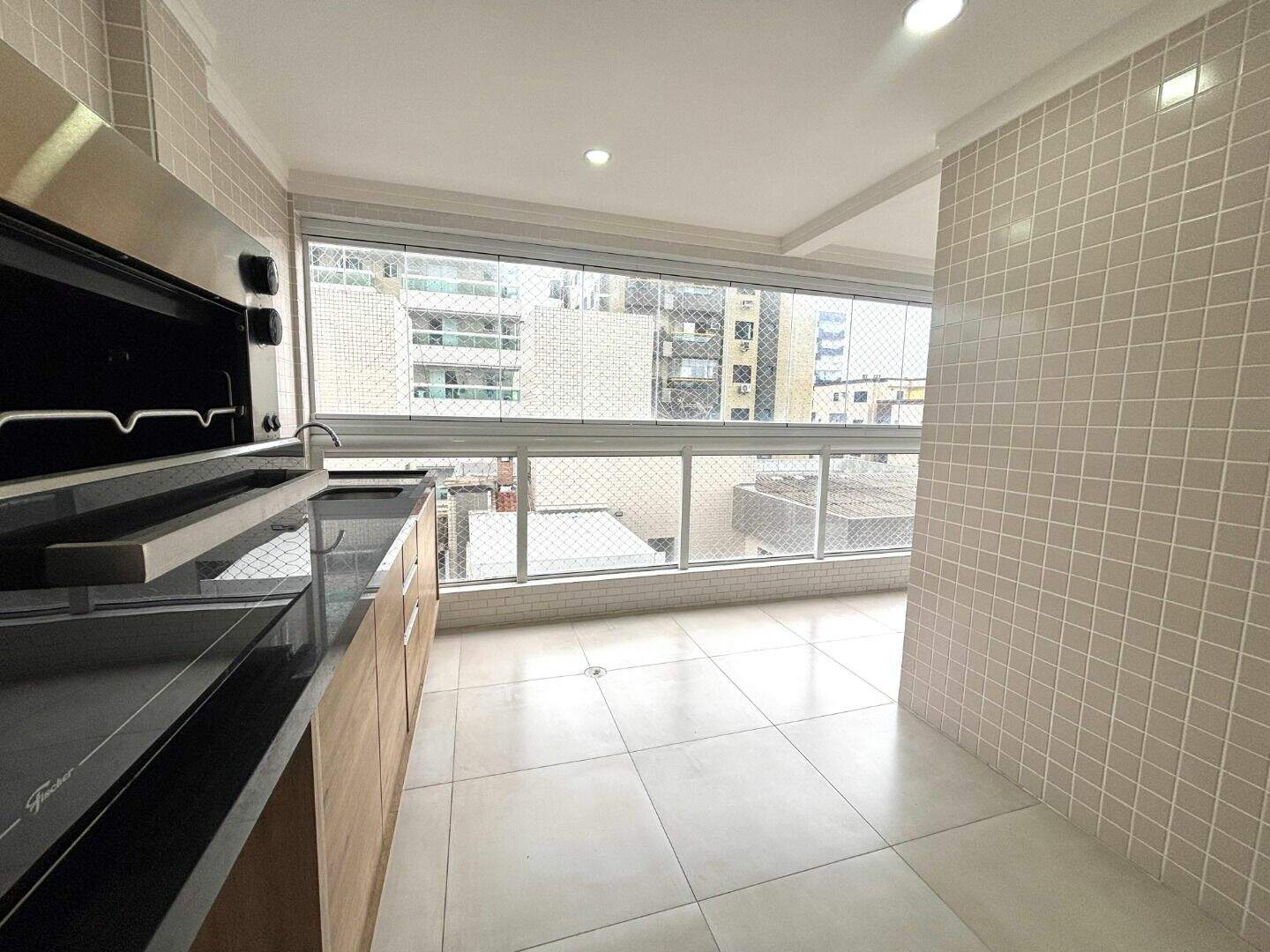 Apartamento à venda no Canto do Forte: 