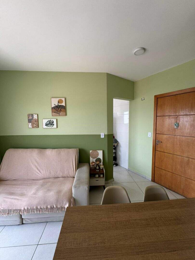 Apartamento à venda no Tupi: 