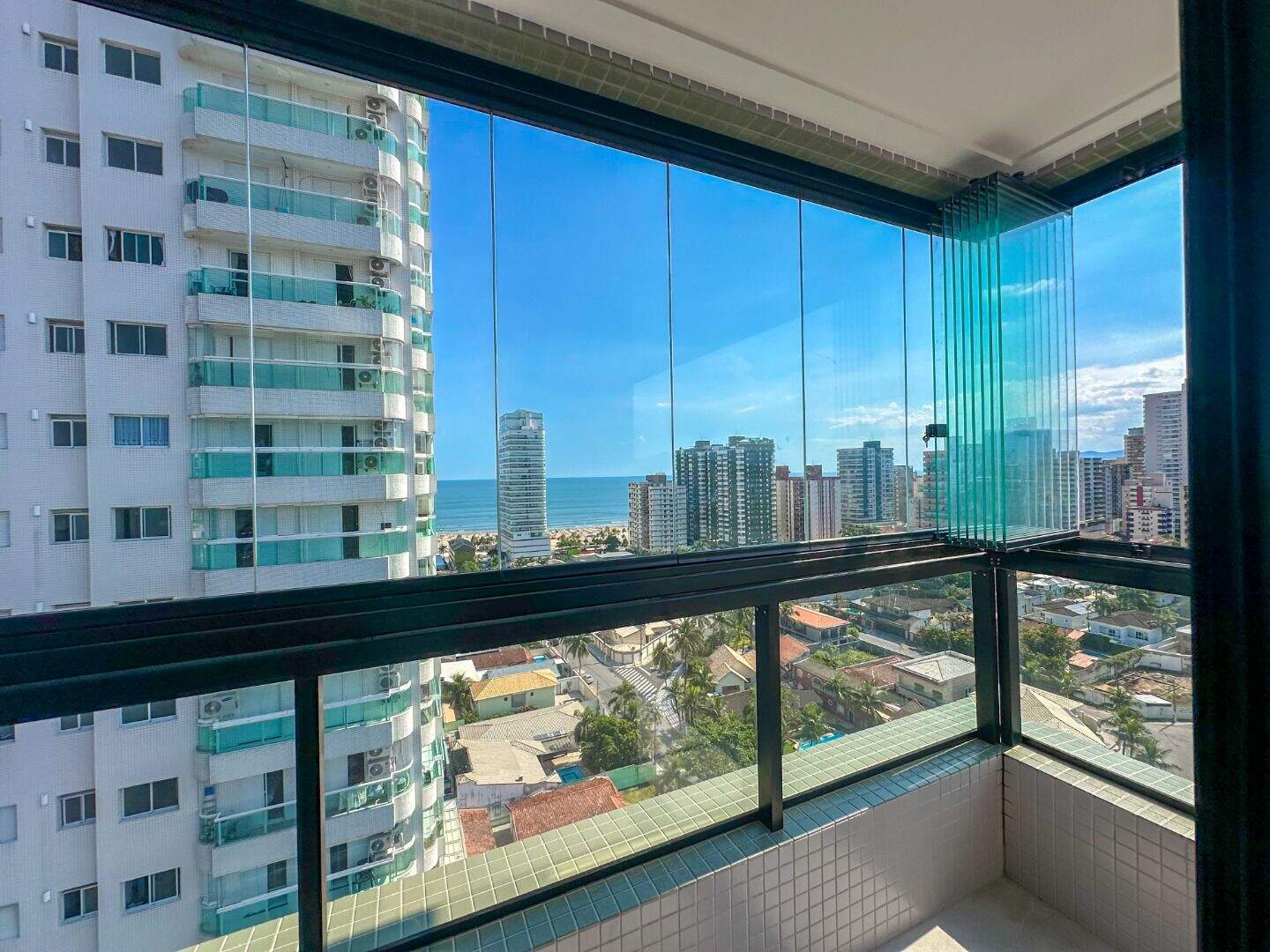 Apartamento à venda no Canto do Forte: 