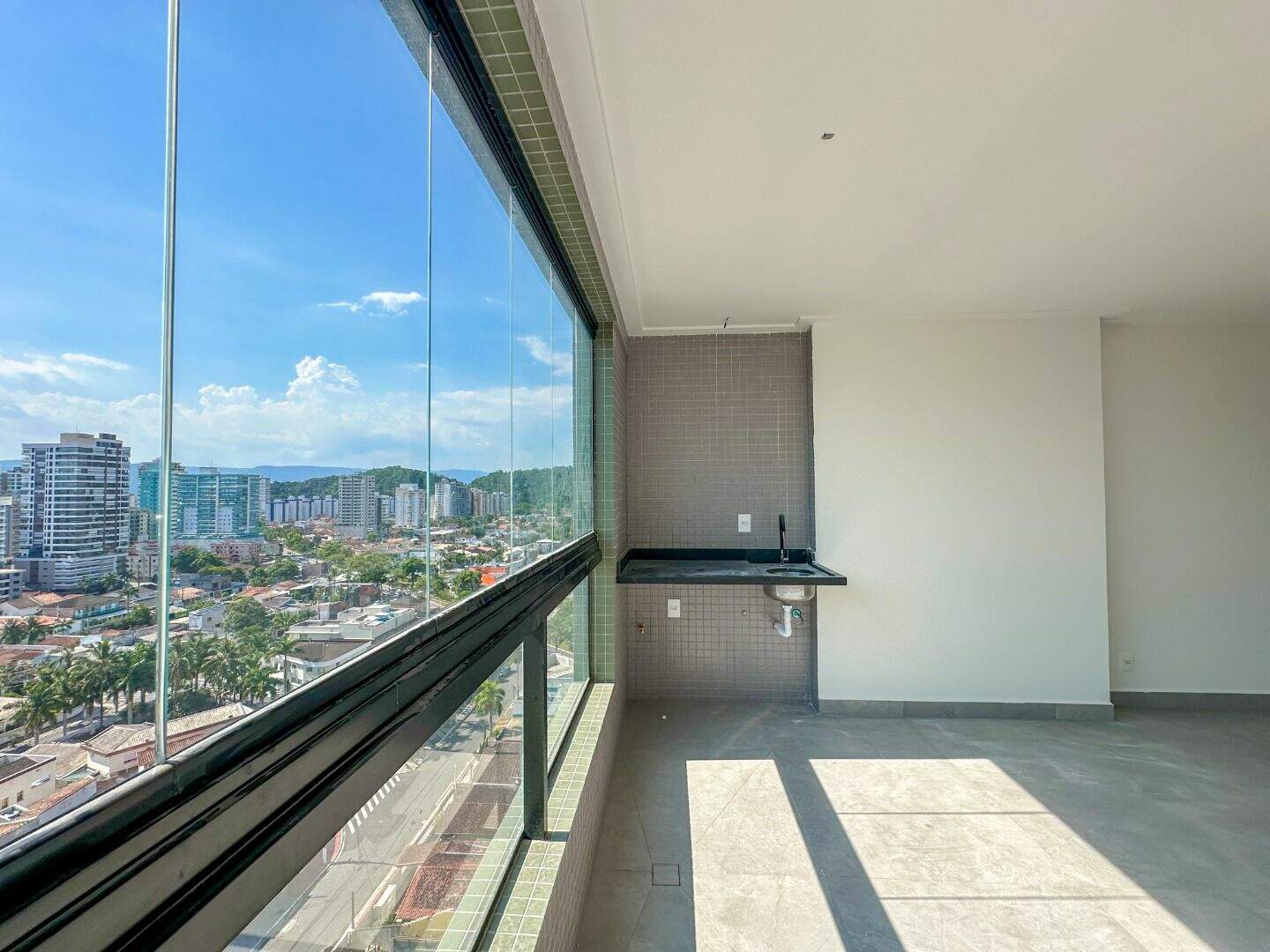 Apartamento à venda no Canto do Forte: 