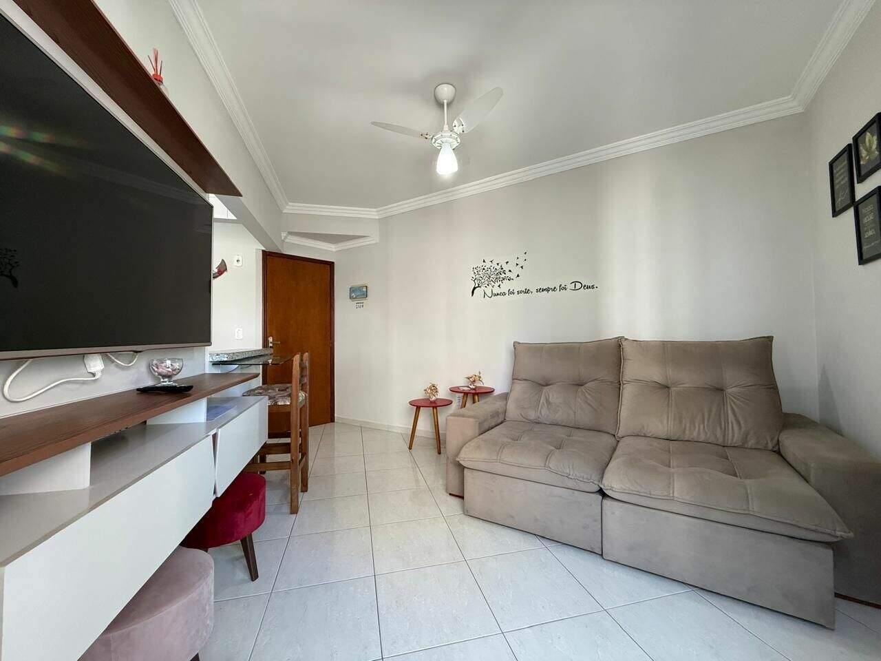 Apartamento à venda no Caiçara: 