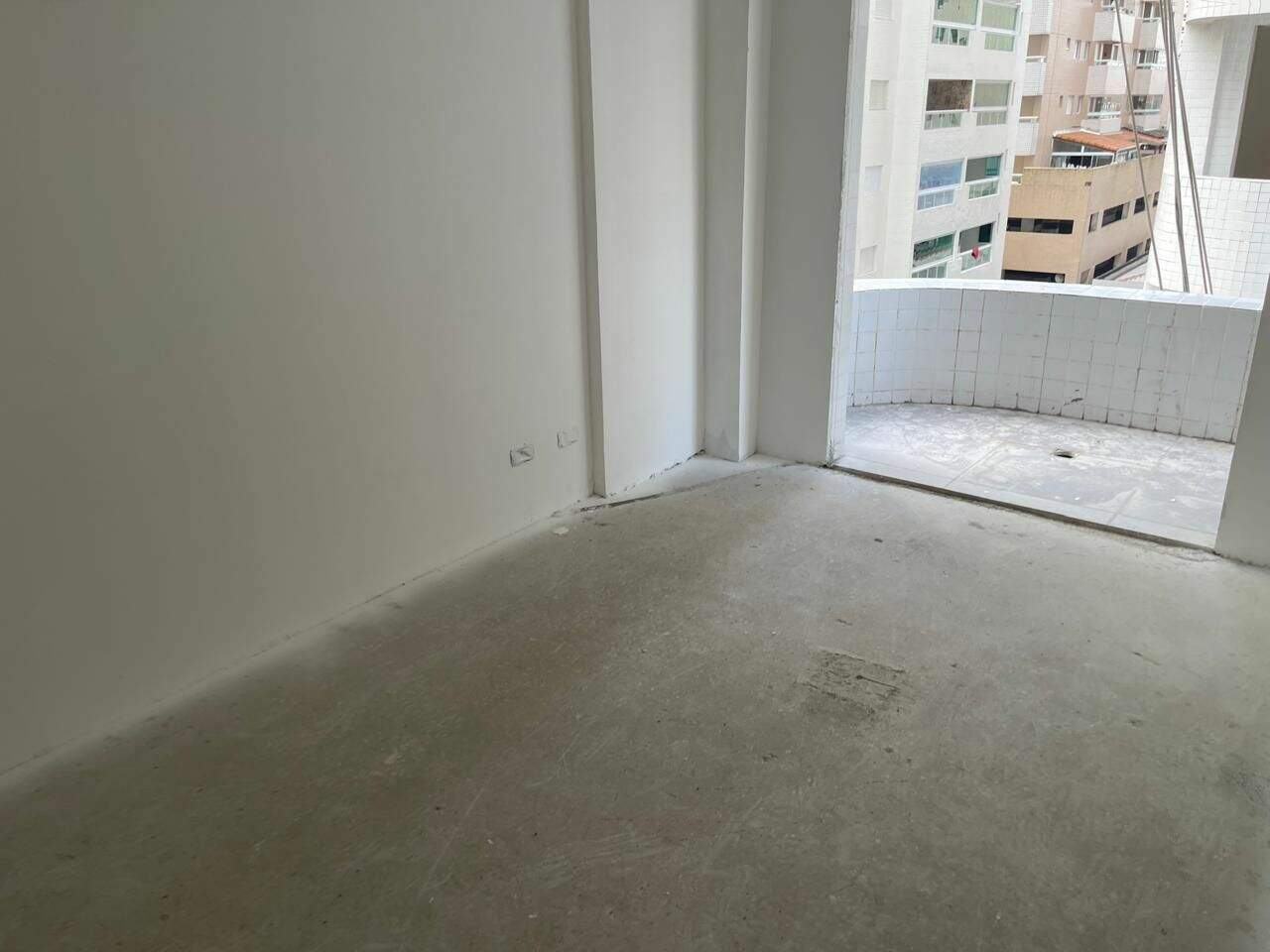 Apartamento à venda no Ocian: 