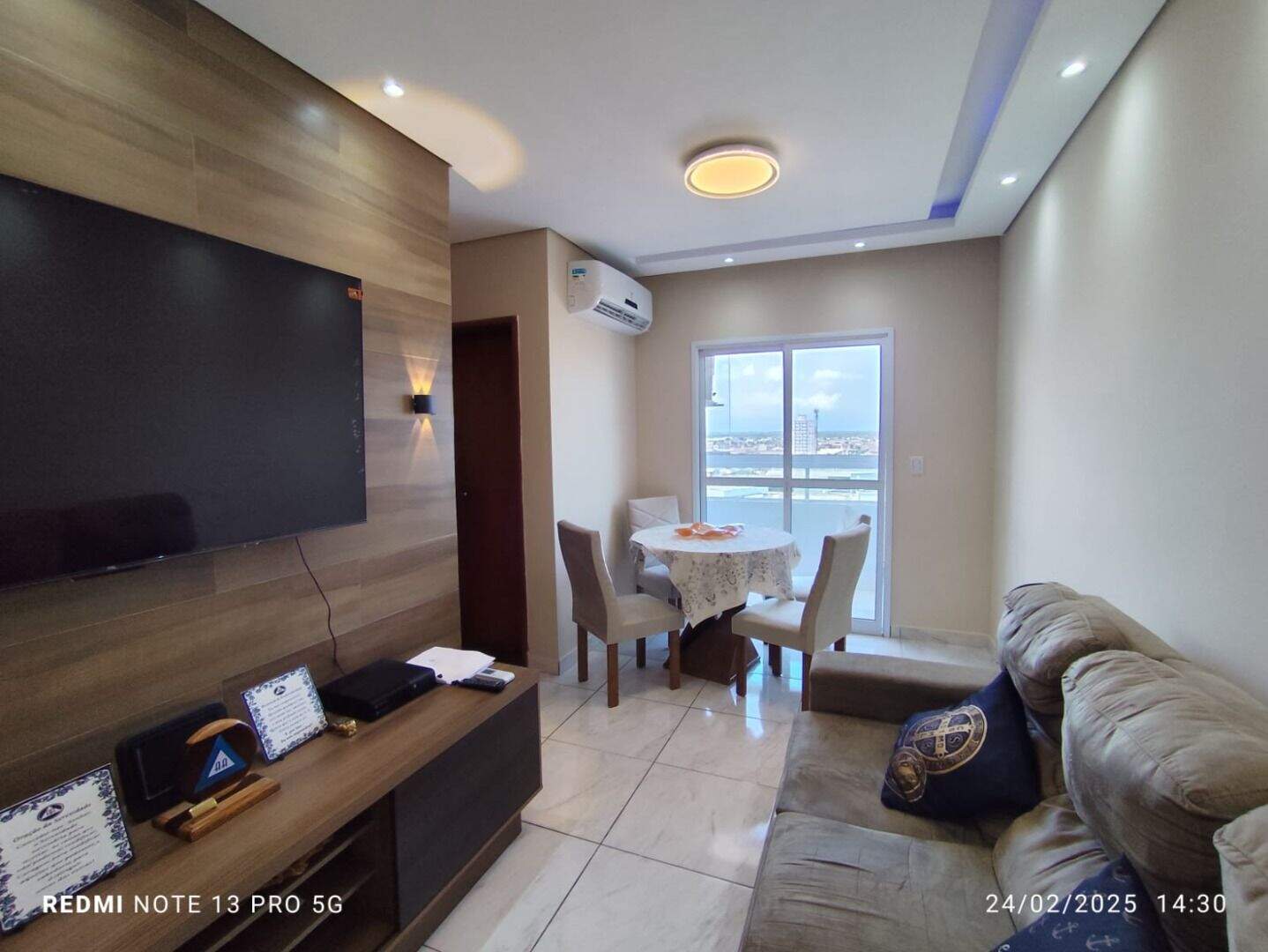 Apartamento à venda no Ocian: 
