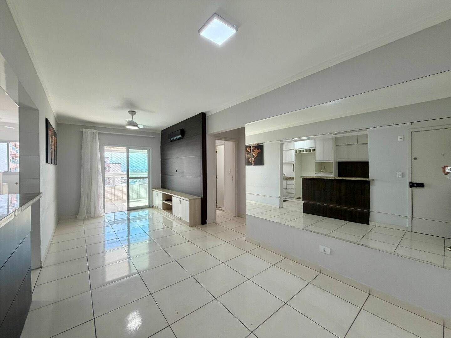 Apartamento à venda no Tupi: 