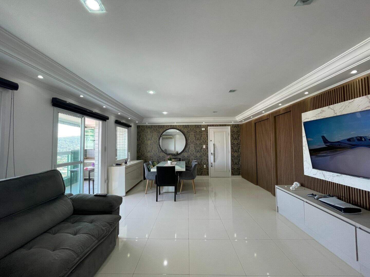 Apartamento à venda no Canto do Forte: 