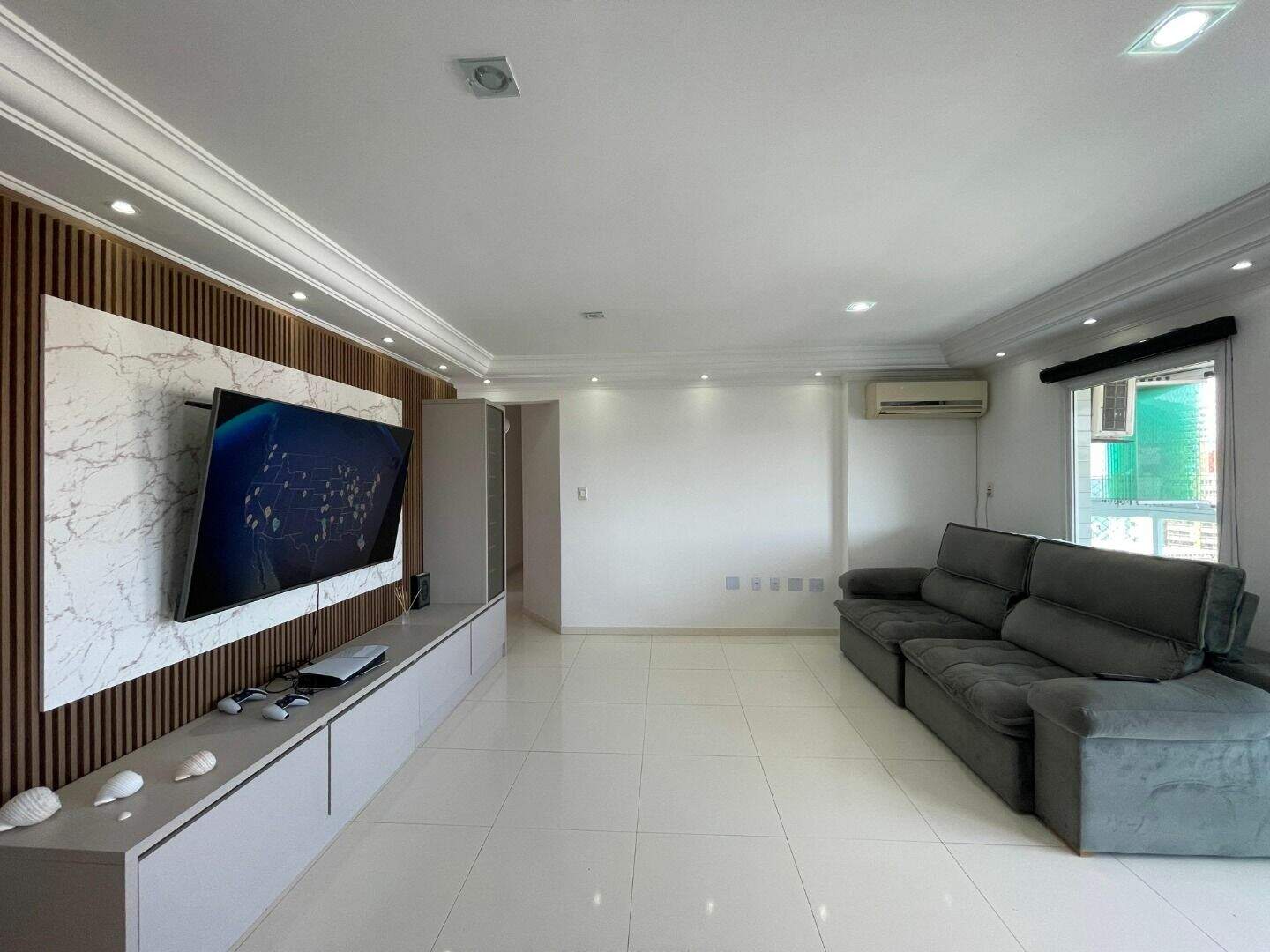 Apartamento à venda no Canto do Forte: 
