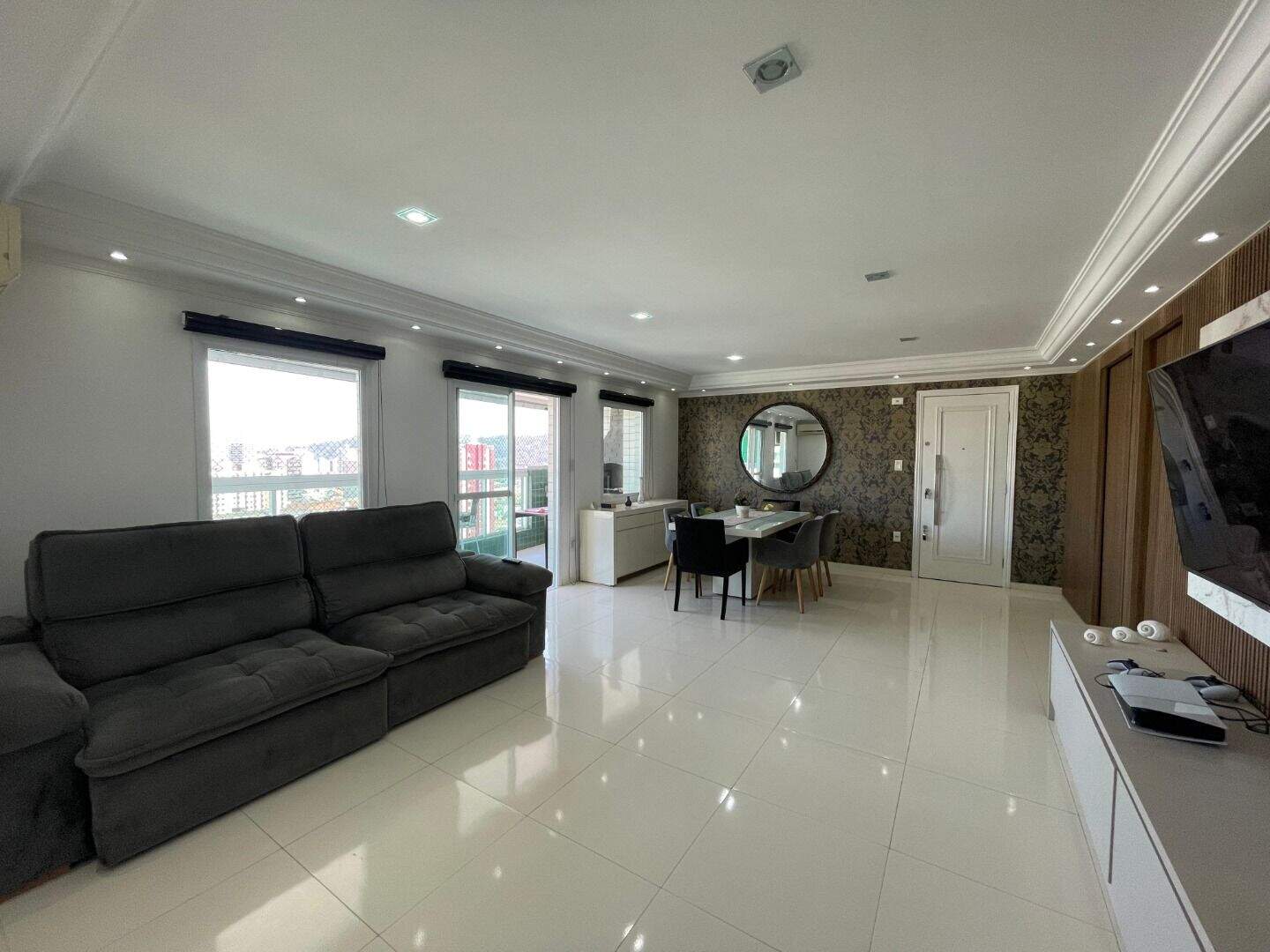 Apartamento à venda no Canto do Forte: 