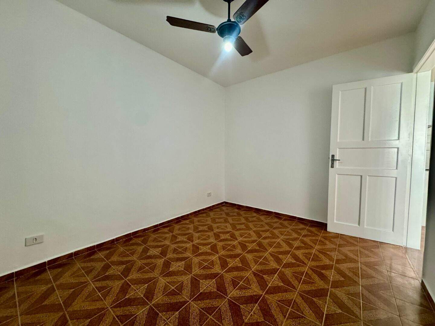 Apartamento à venda no Canto do Forte: 