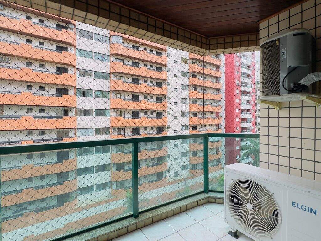 Apartamento à venda no Canto do Forte: 