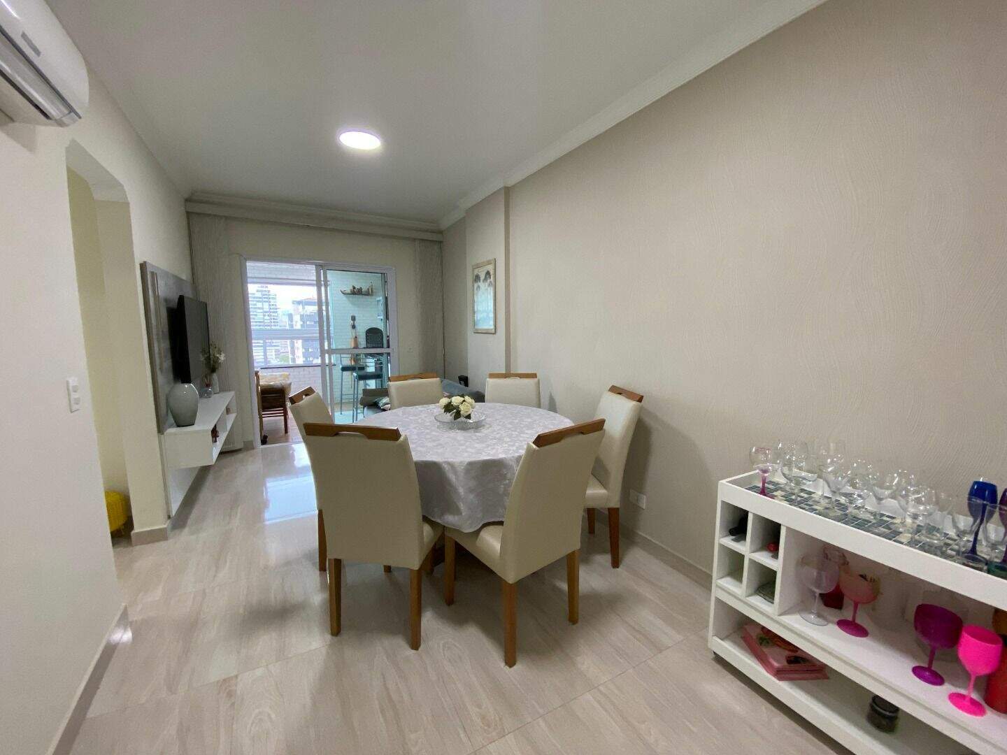 Apartamento à venda no Canto do Forte: 