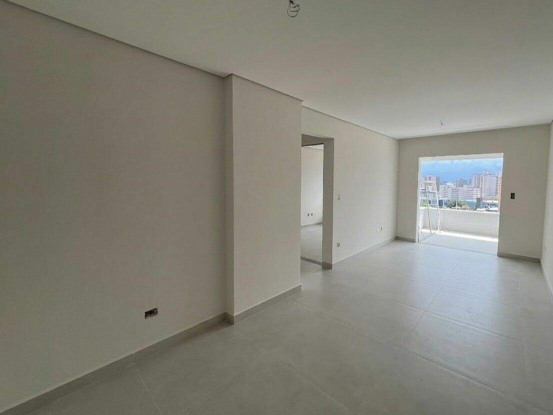 Apartamento à venda no Caiçara: 