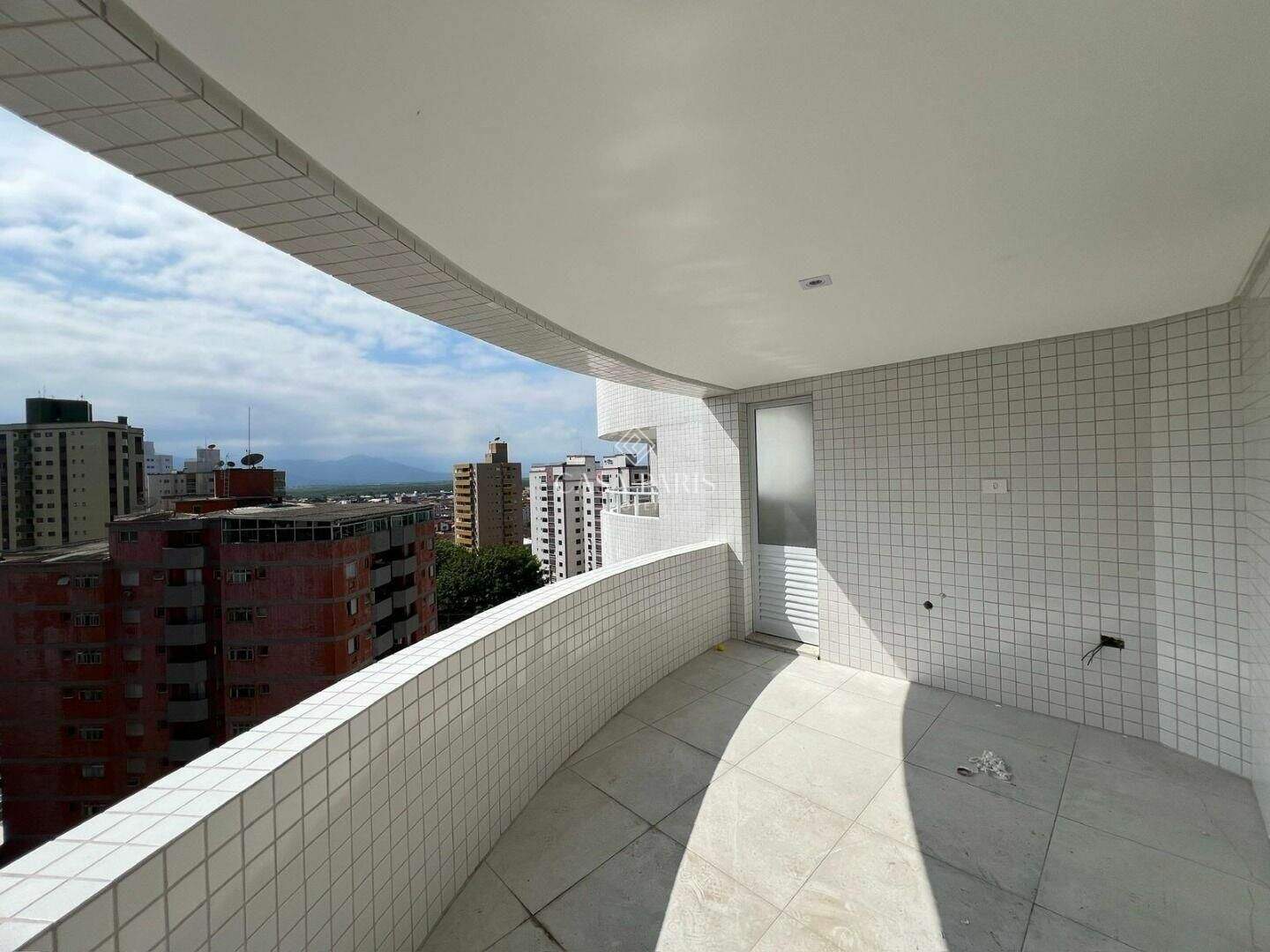 Apartamento à venda no Tupi: 
