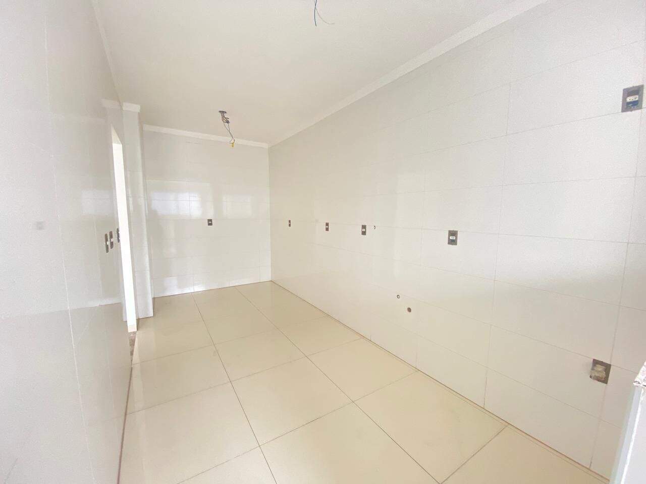 Apartamento à venda no Canto do Forte: 