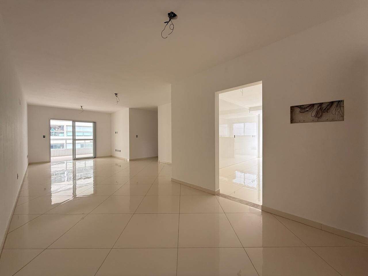 Apartamento à venda no Canto do Forte: 