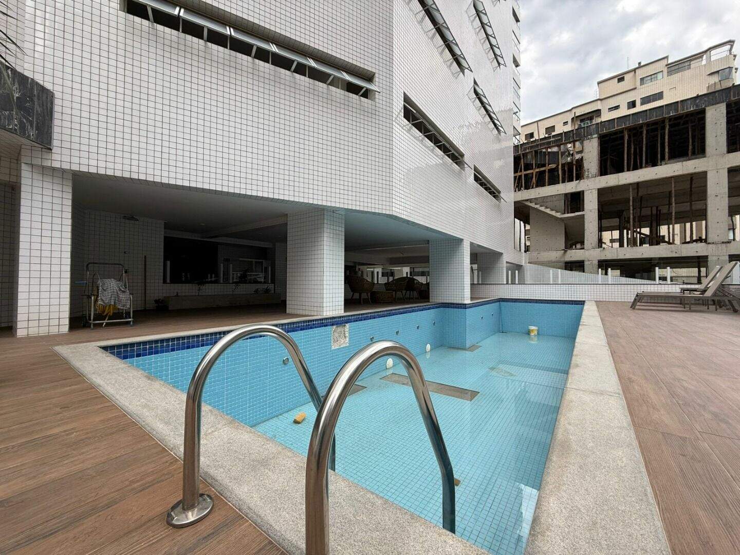 Apartamento à venda no Canto do Forte: 