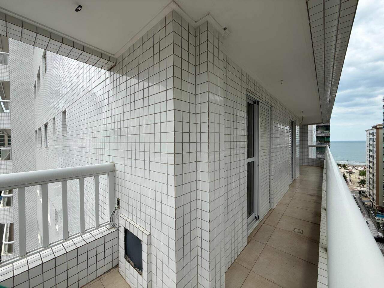 Apartamento à venda no Canto do Forte: 