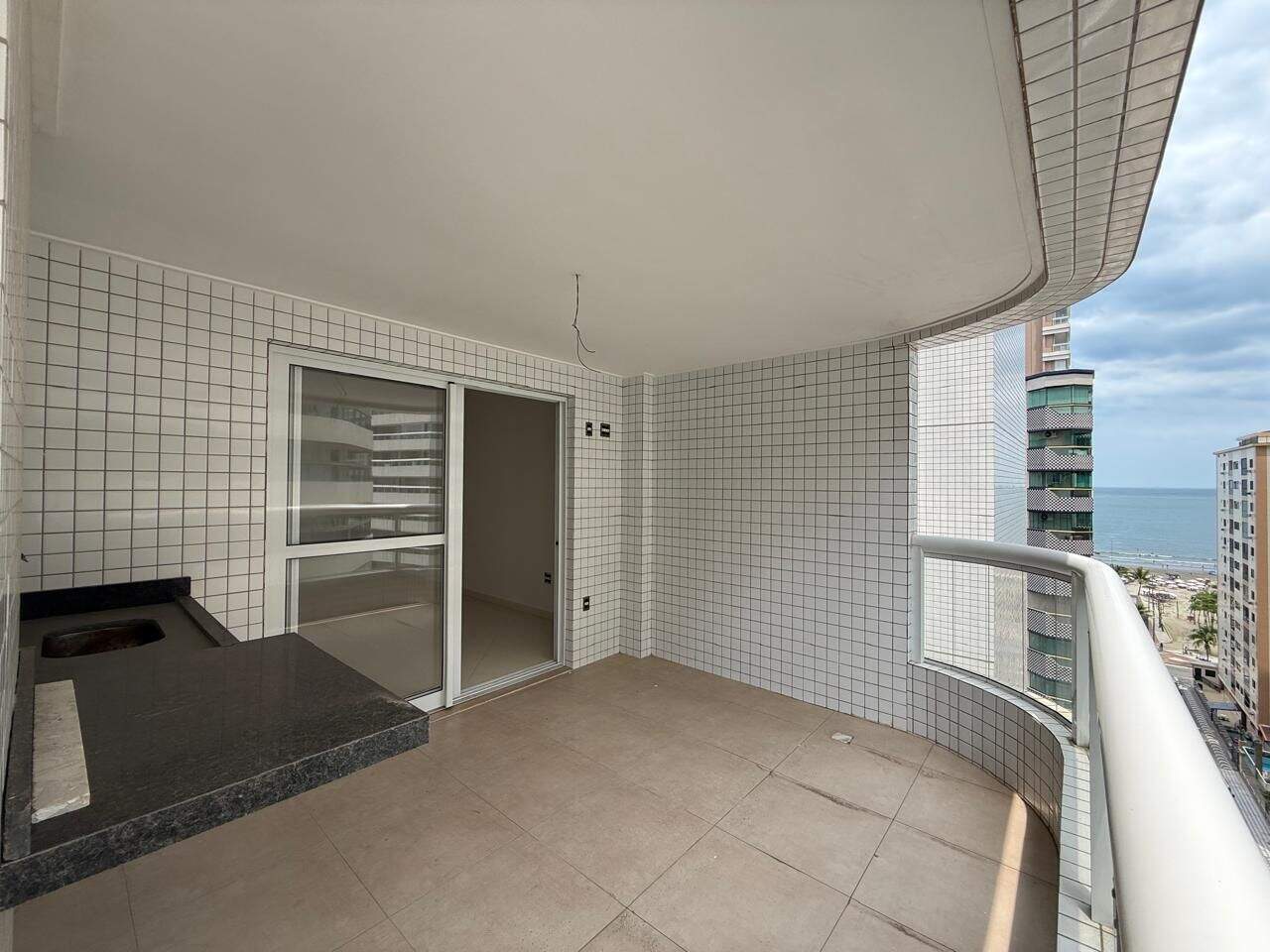Apartamento à venda no Canto do Forte: 
