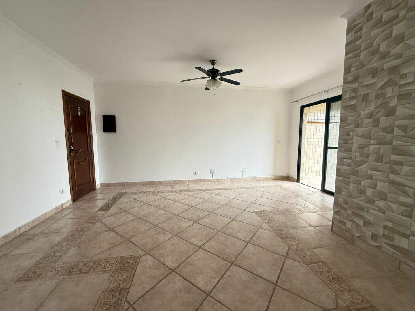 Apartamento à venda no Caiçara: 