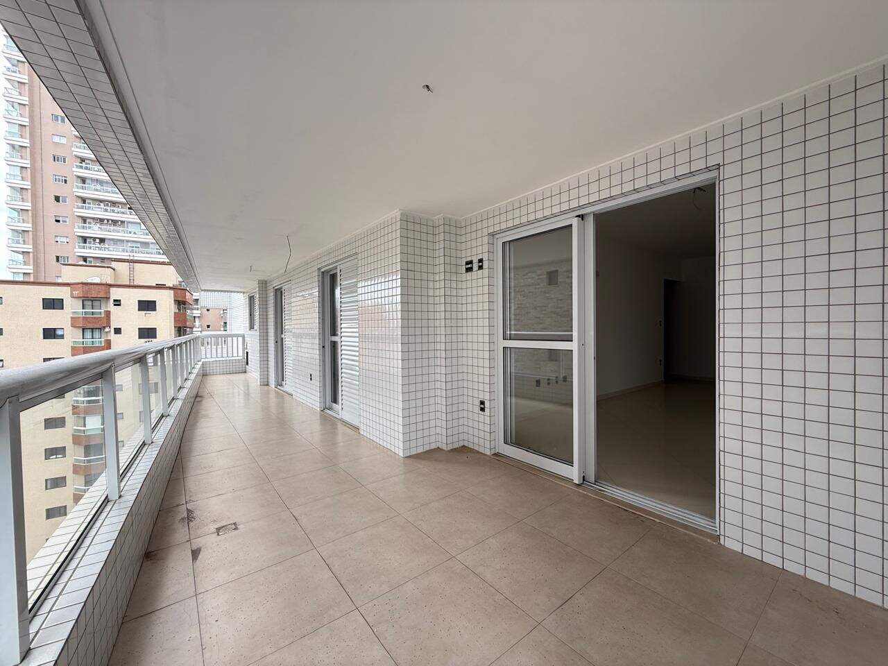 Apartamento à venda no Canto do Forte: 