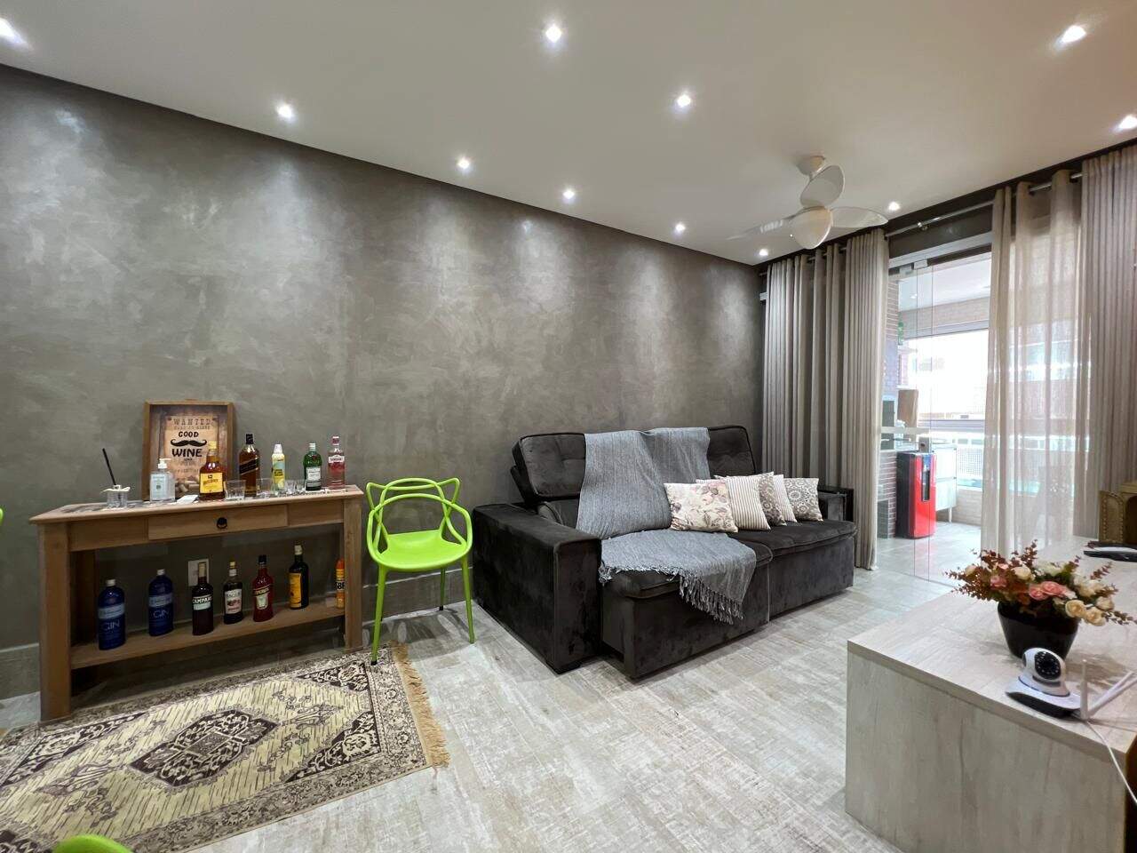 Apartamento à venda no Canto do Forte: 
