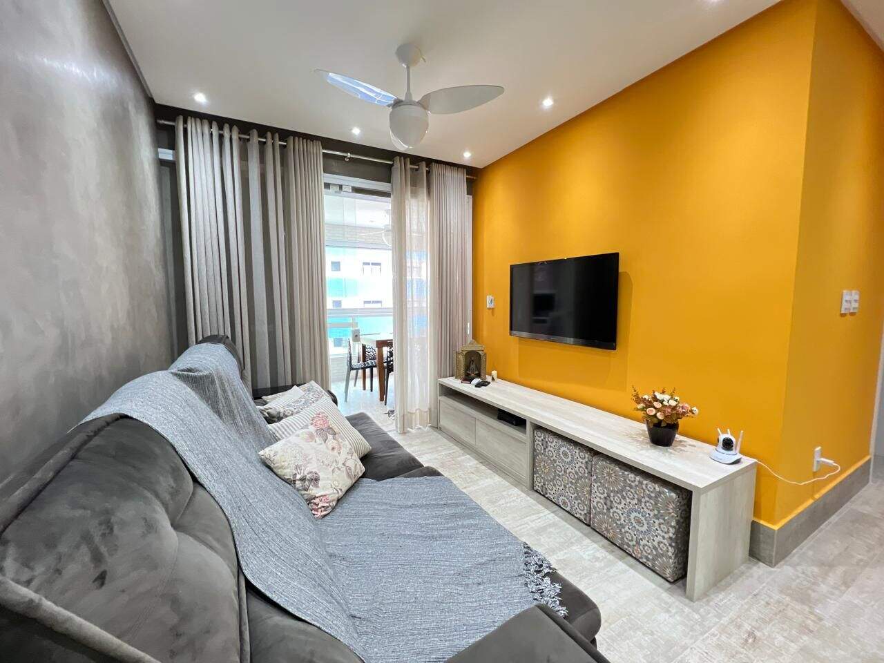 Apartamento à venda no Canto do Forte: 
