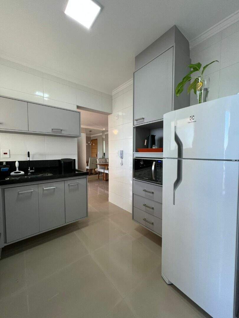 Apartamento à venda no Guilhermina: 