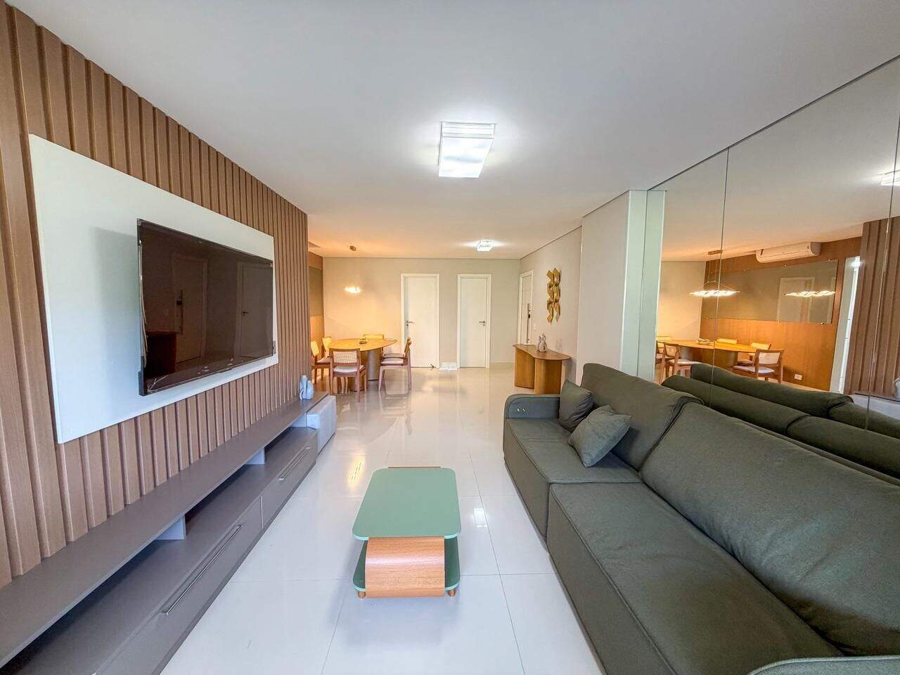 Apartamento à venda no Canto do Forte: 