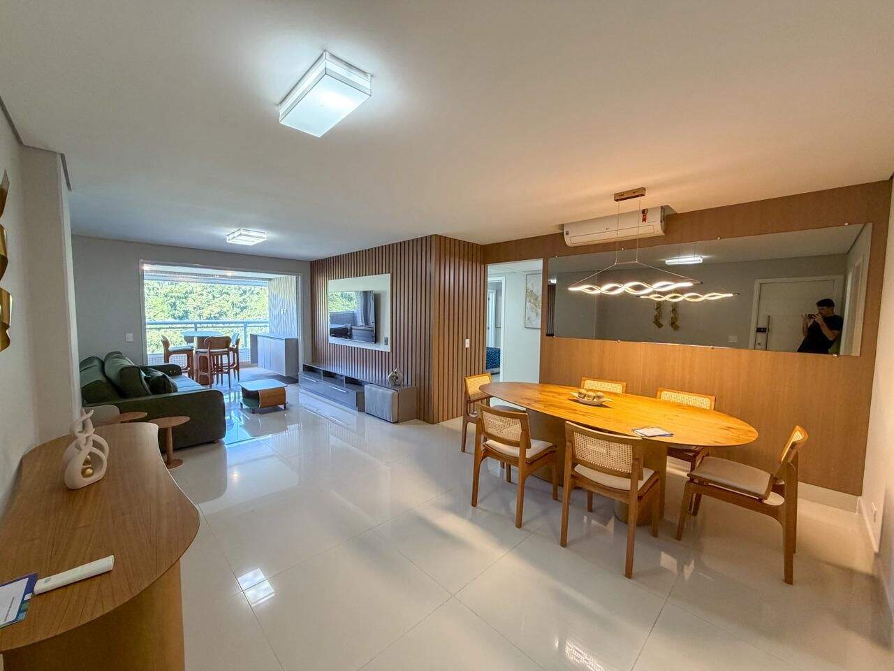 Apartamento à venda no Canto do Forte: 