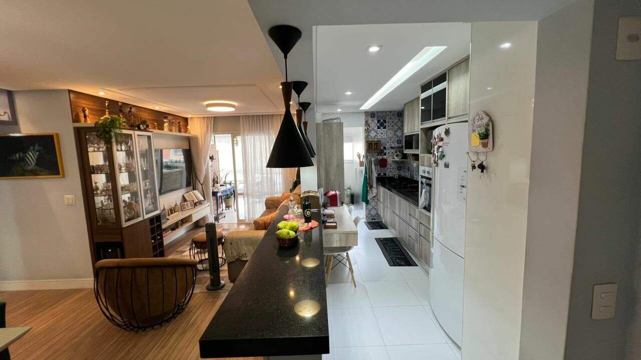 Apartamento à venda no Canto do Forte: 