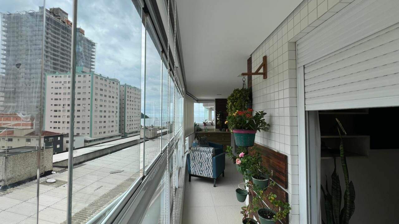 Apartamento à venda no Canto do Forte: 