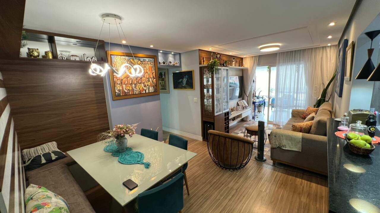 Apartamento à venda no Canto do Forte: 