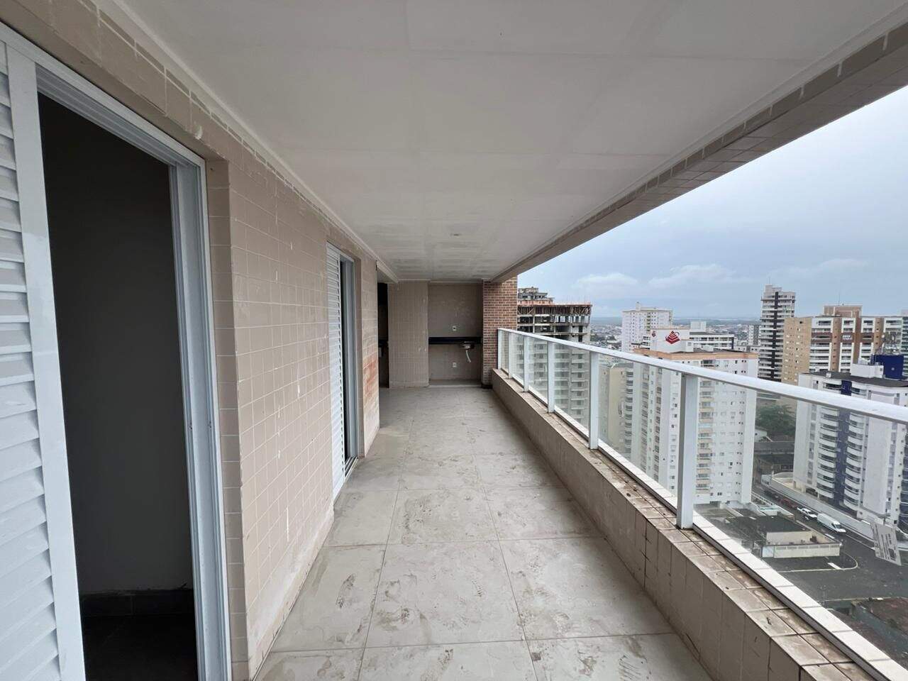 Apartamento à venda no Guilhermina: 