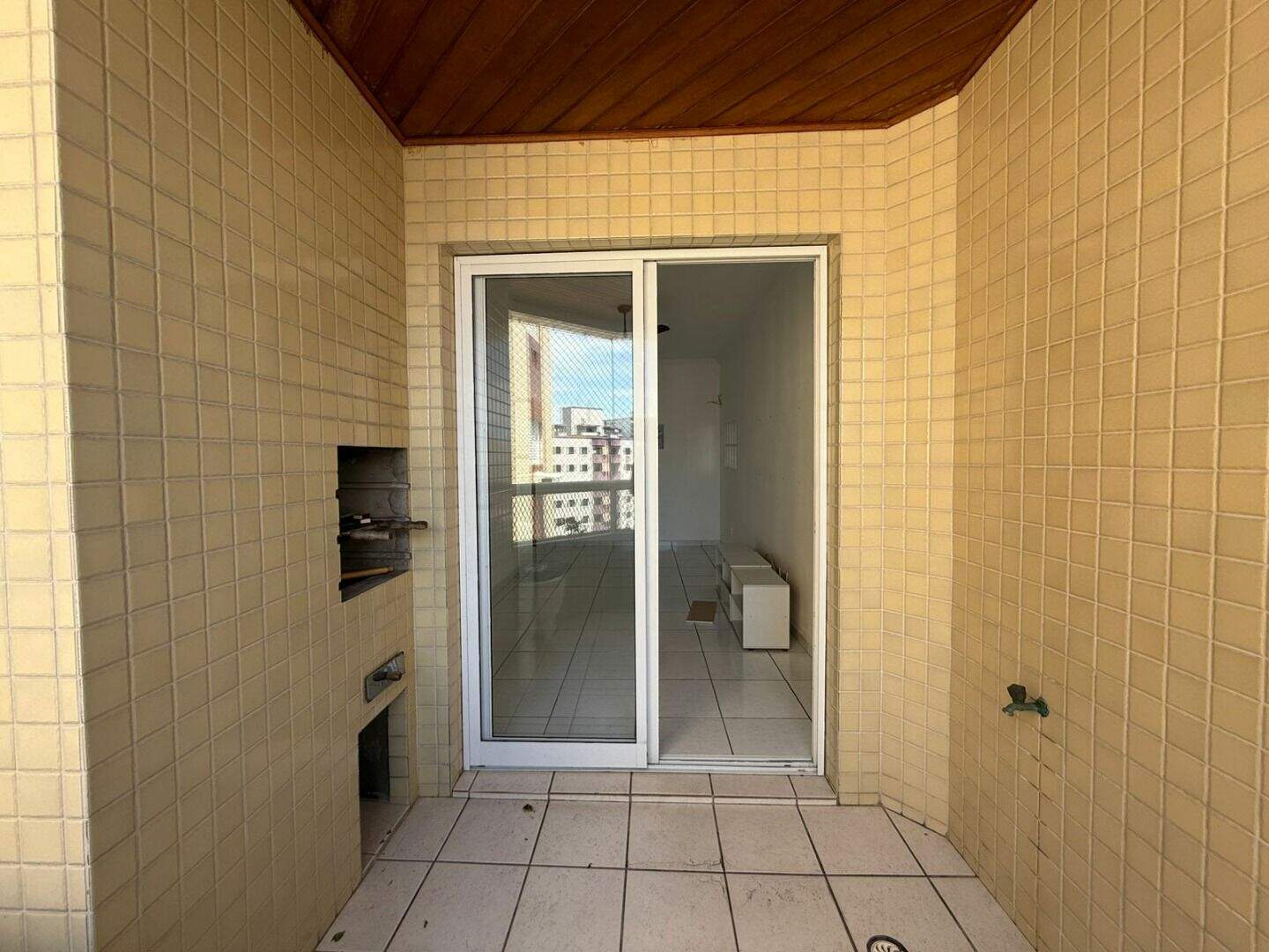 Apartamento à venda no Guilhermina: 