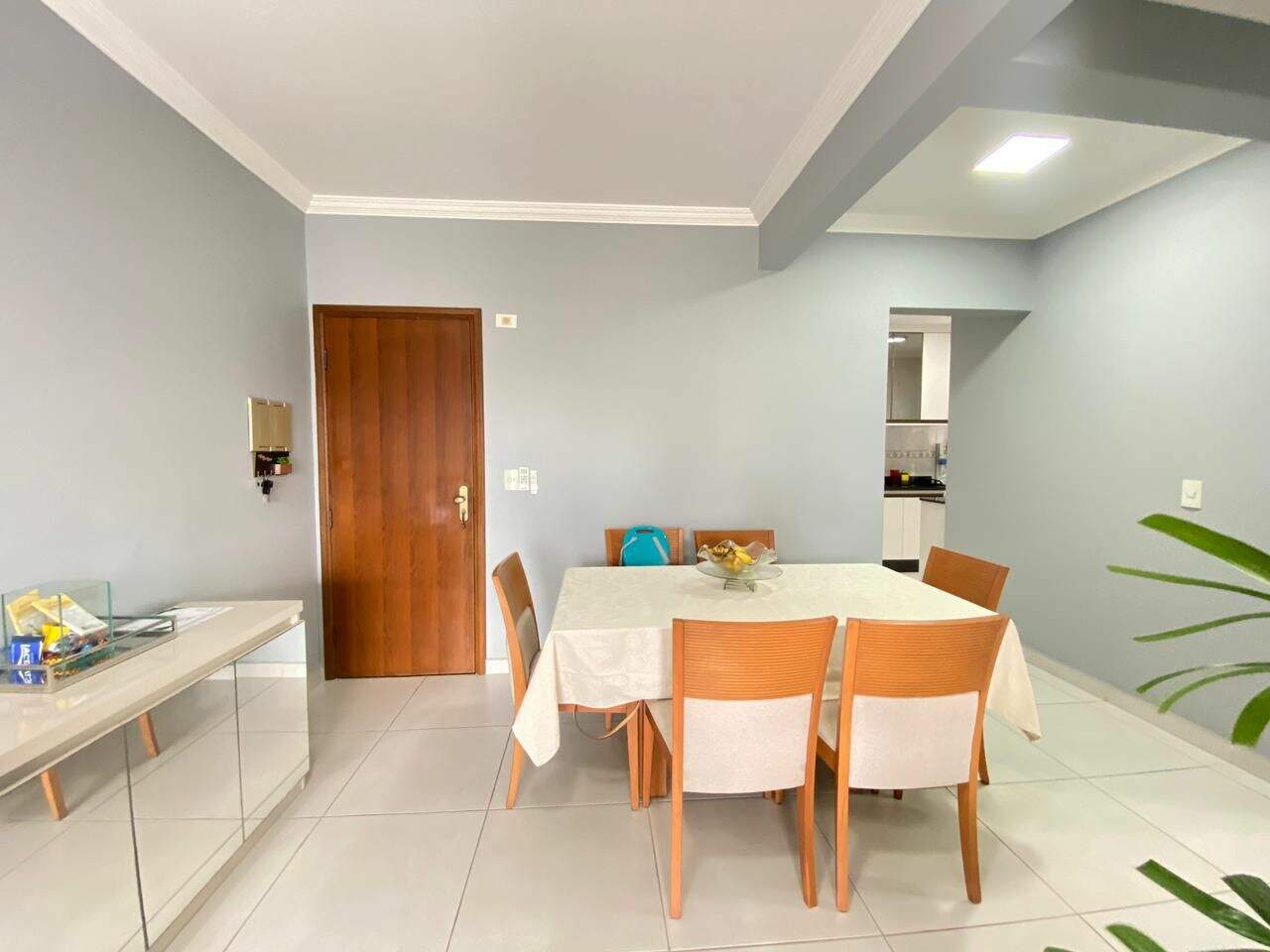 Apartamento à venda no Canto do Forte: 