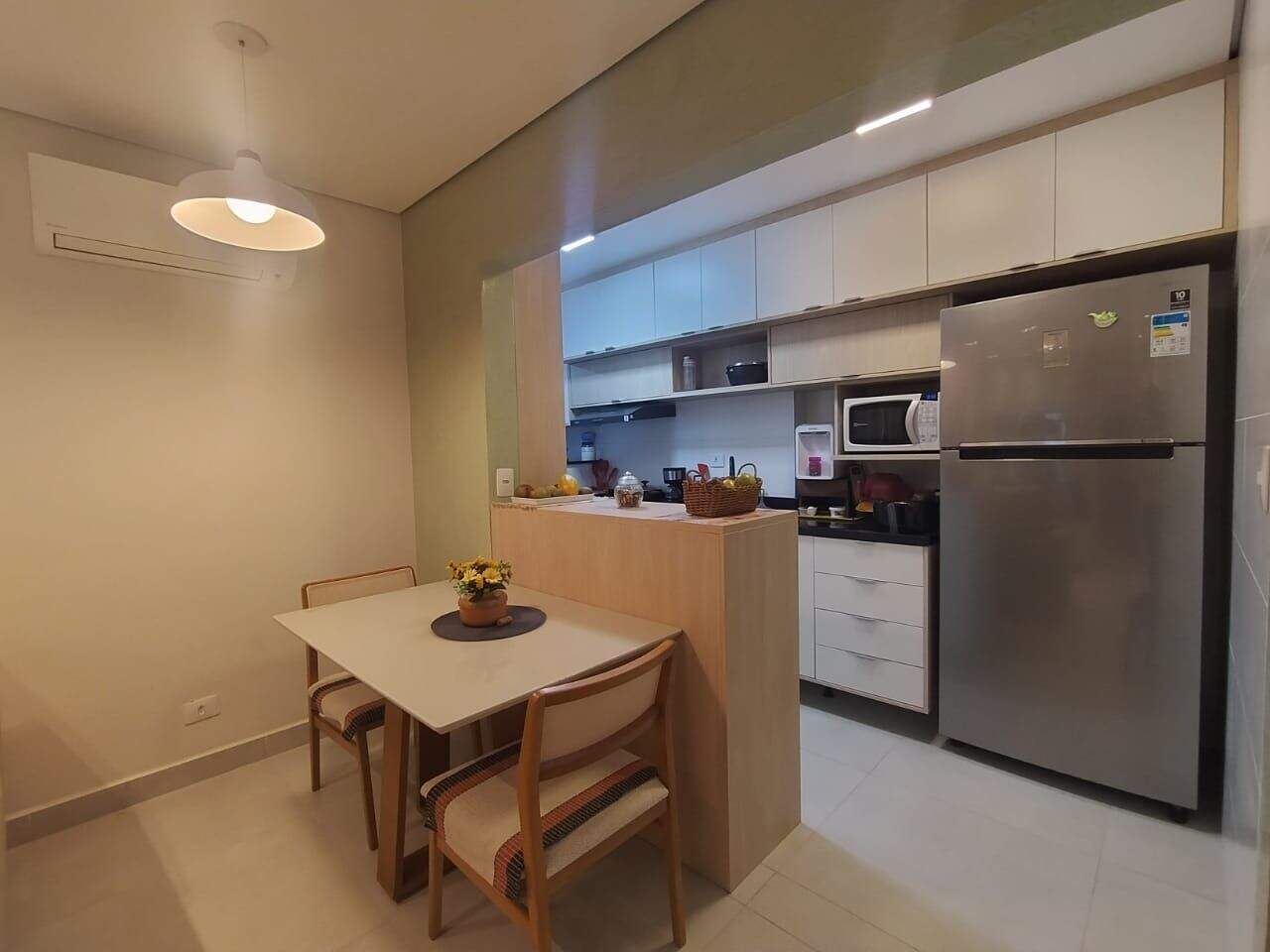 Apartamento à venda no Canto do Forte: 