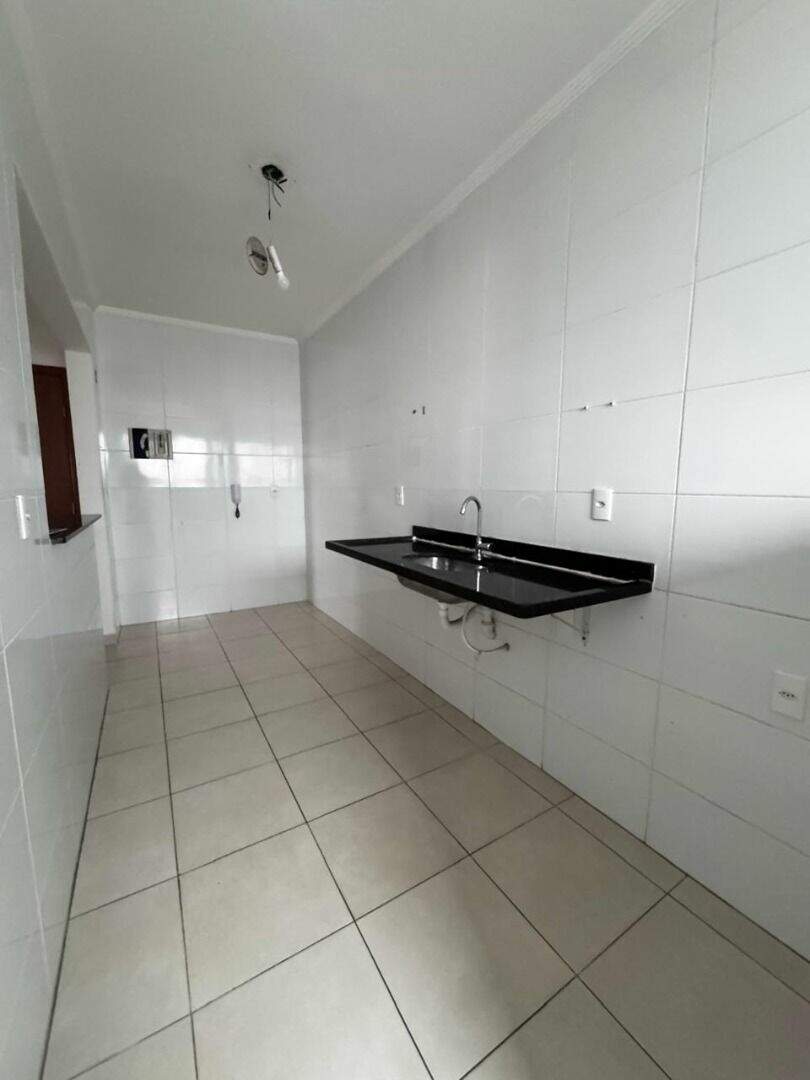 Apartamento à venda no Guilhermina: 