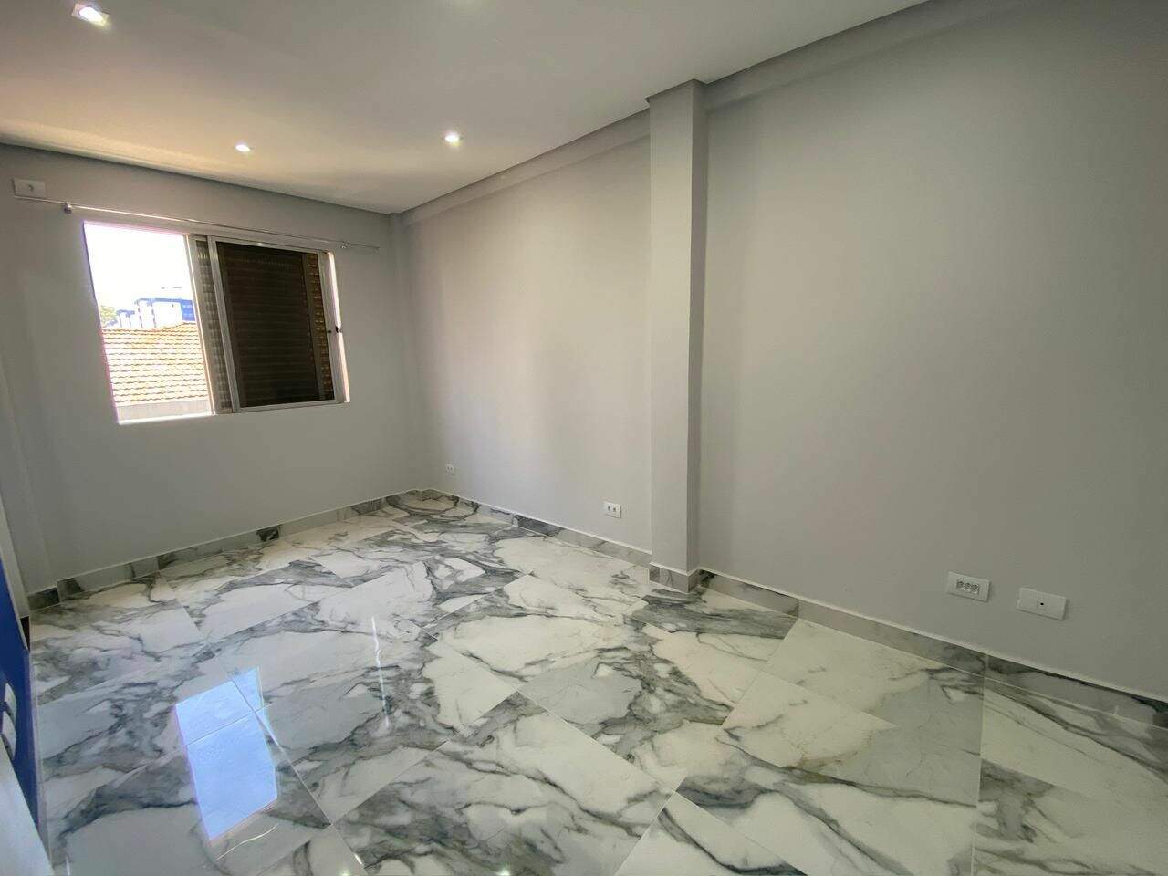 Apartamento à venda no Canto do Forte: 