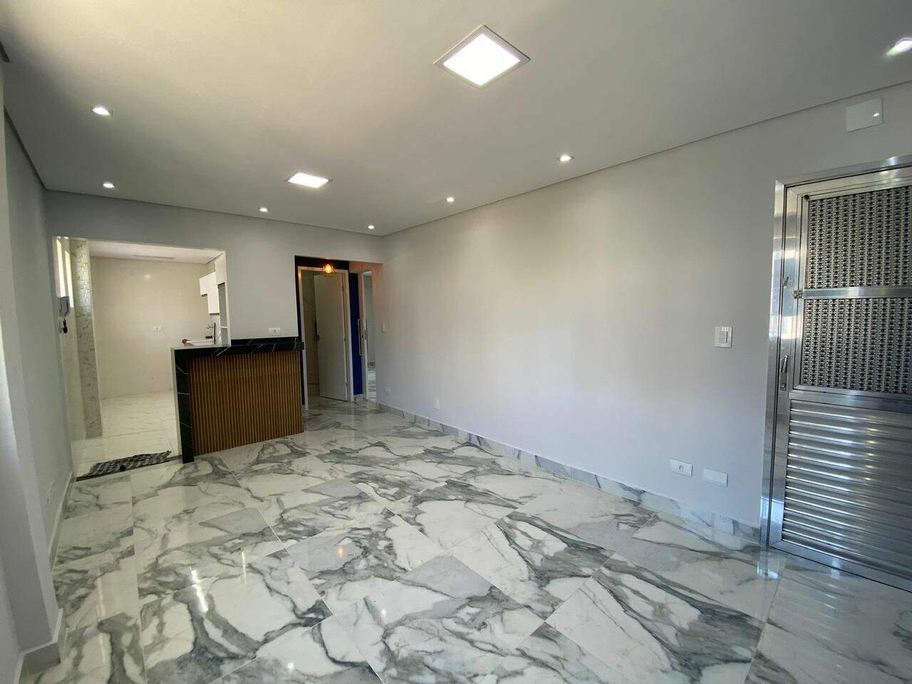 Apartamento à venda no Canto do Forte: 