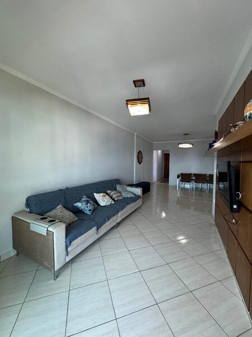 Apartamento à venda no Ocian: 