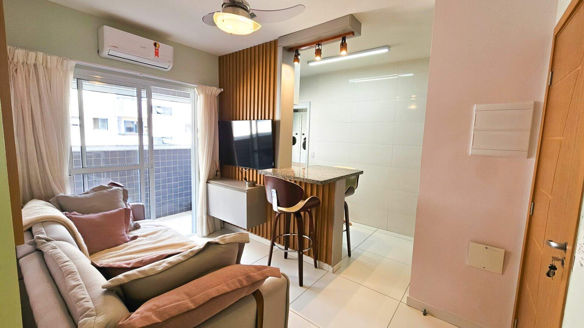 Apartamento à venda no Canto do Forte: 