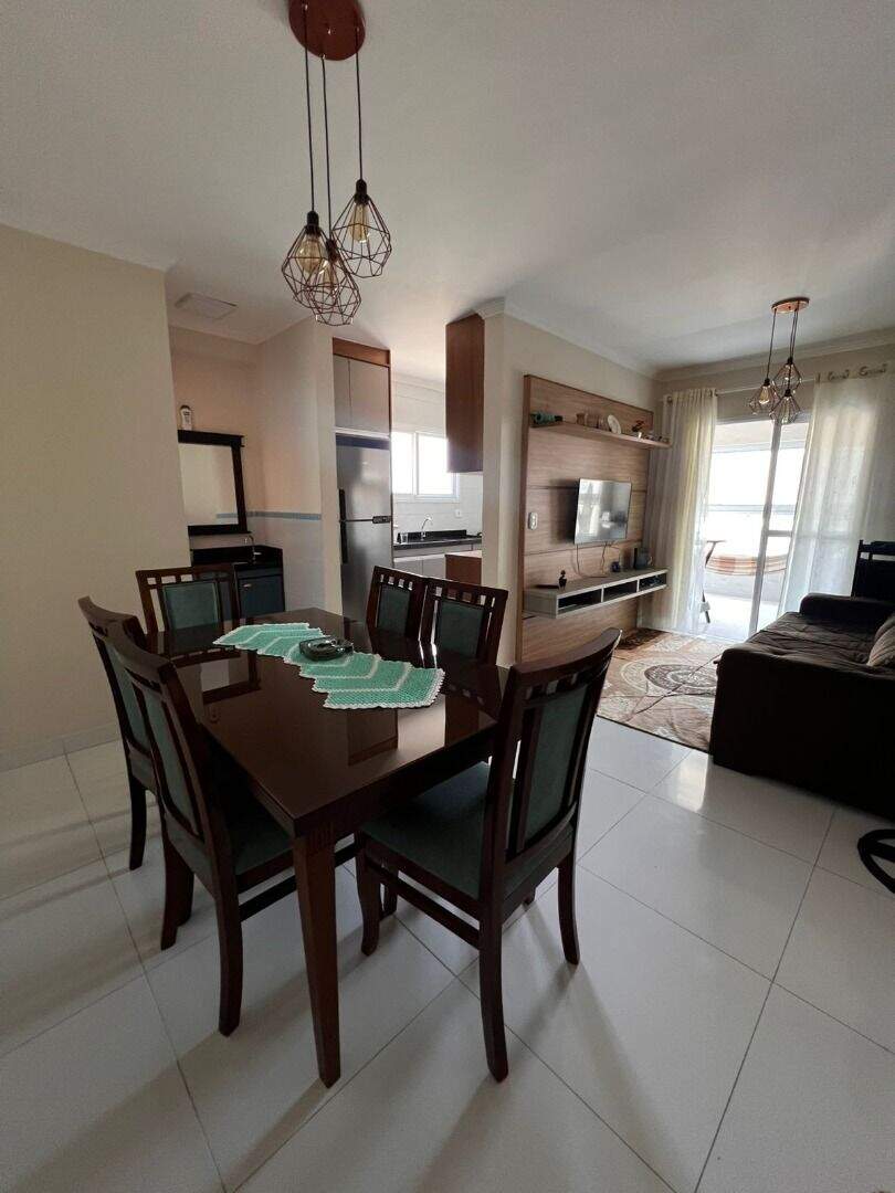 Apartamento à venda no Caiçara: 
