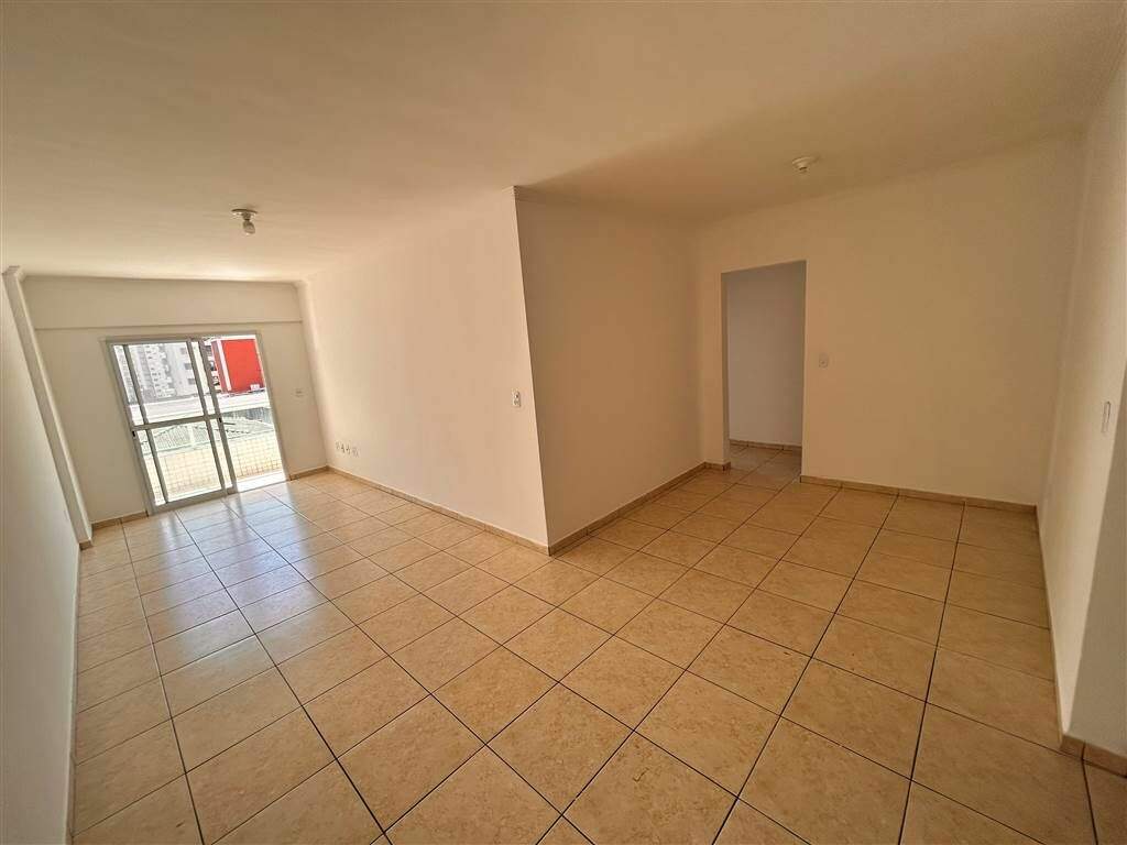 Apartamento à venda no Tupi: 