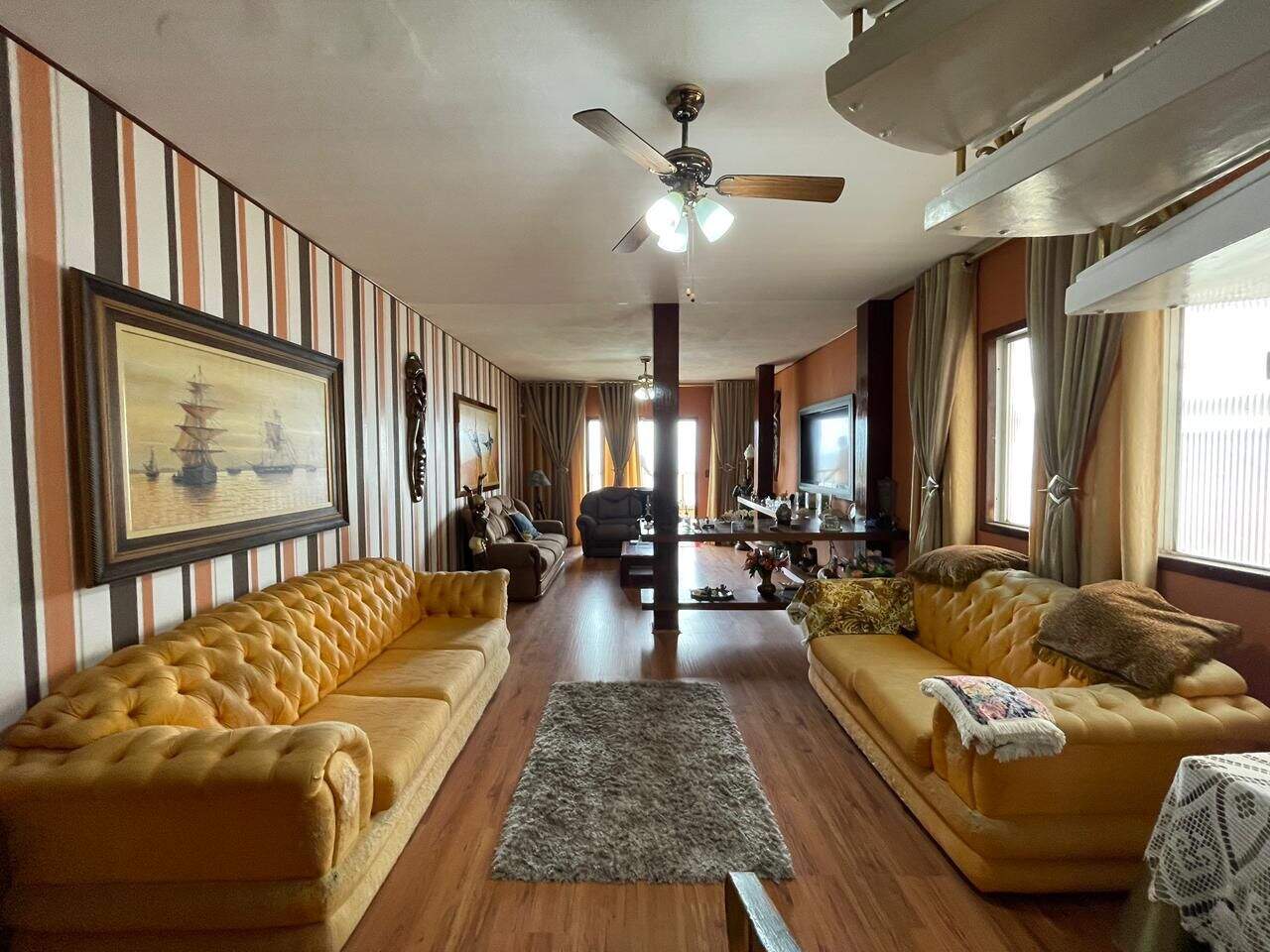 Apartamento Duplex à venda no Canto do Forte: 