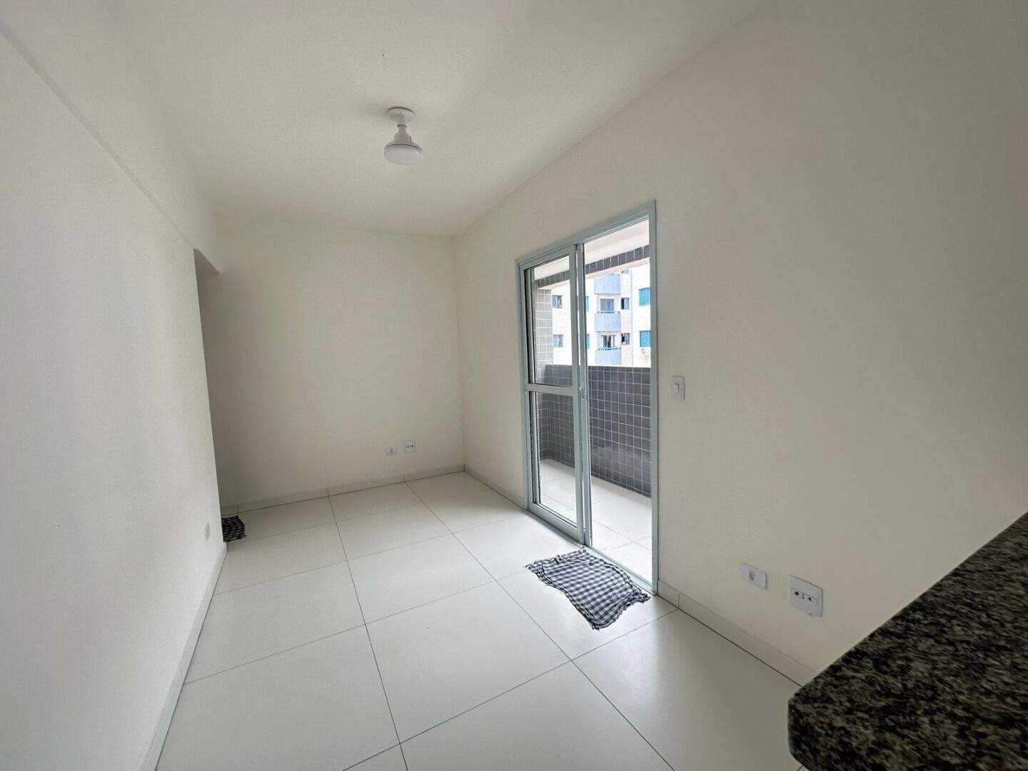 Apartamento à venda no Canto do Forte: 