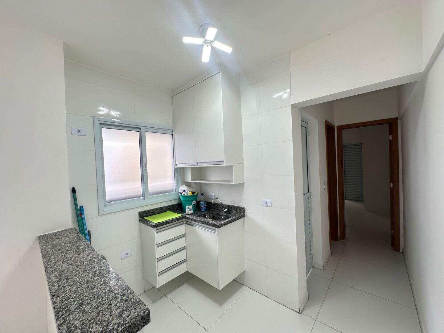 Apartamento à venda no Canto do Forte: 
