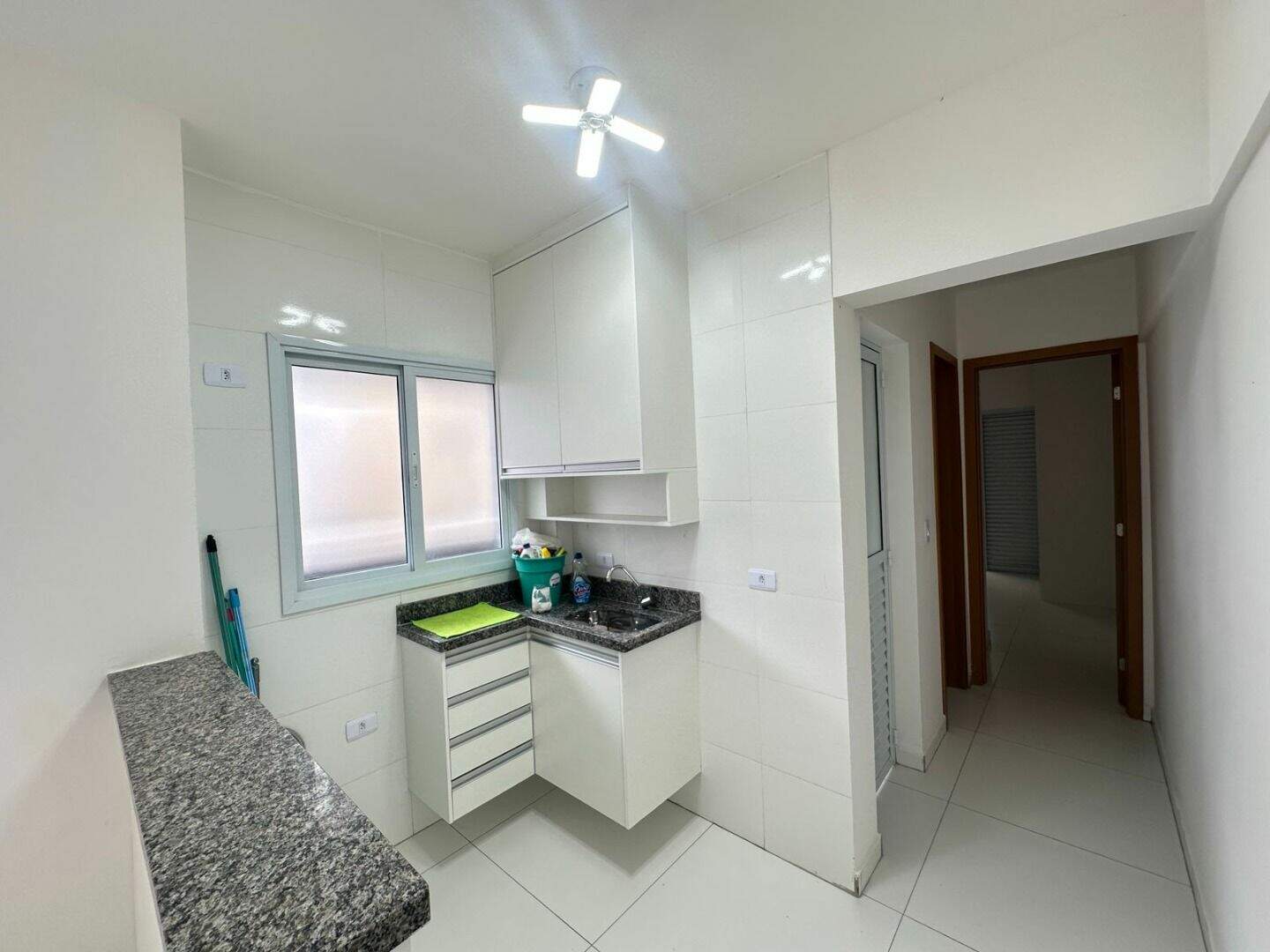 Apartamento à venda no Canto do Forte: 