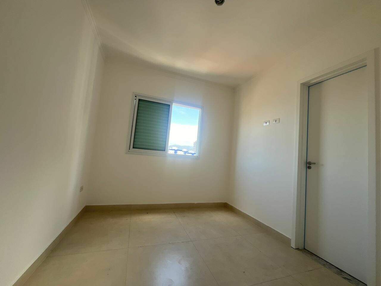 Apartamento à venda no Canto do Forte: 
