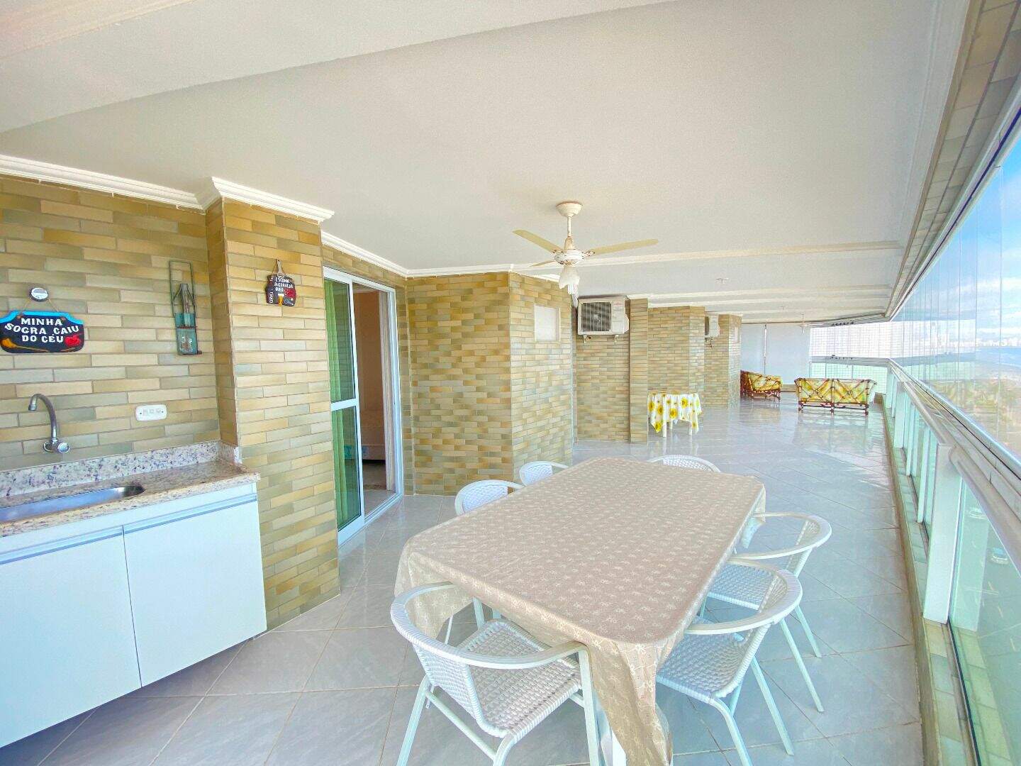Apartamento à venda no Ocian: 