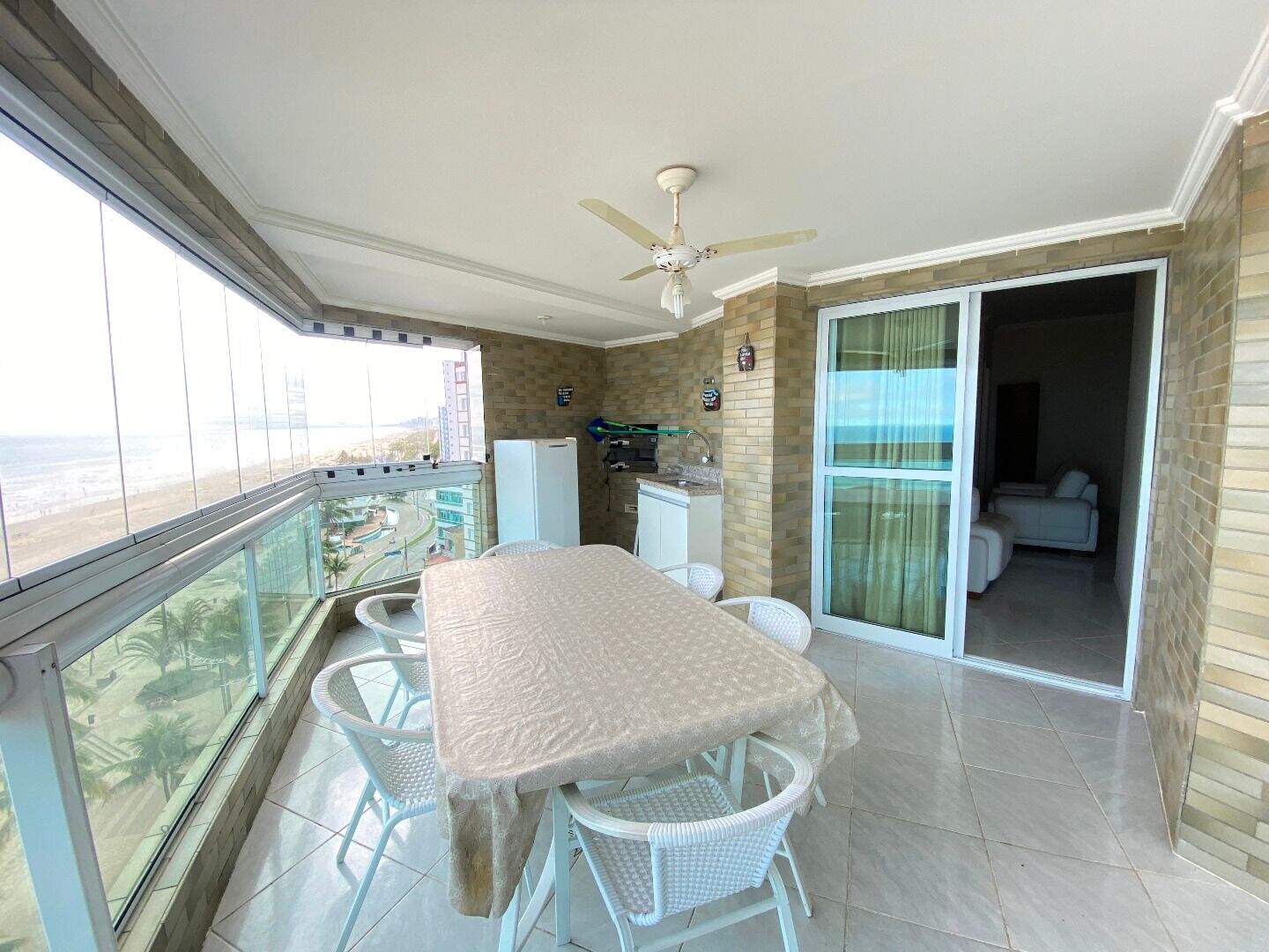 Apartamento à venda no Ocian: 